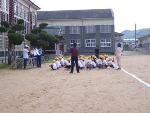話を聞く