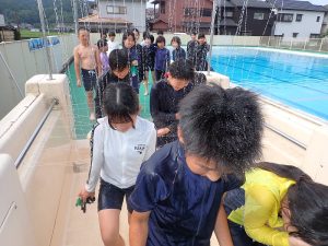 5・6年生シャワー